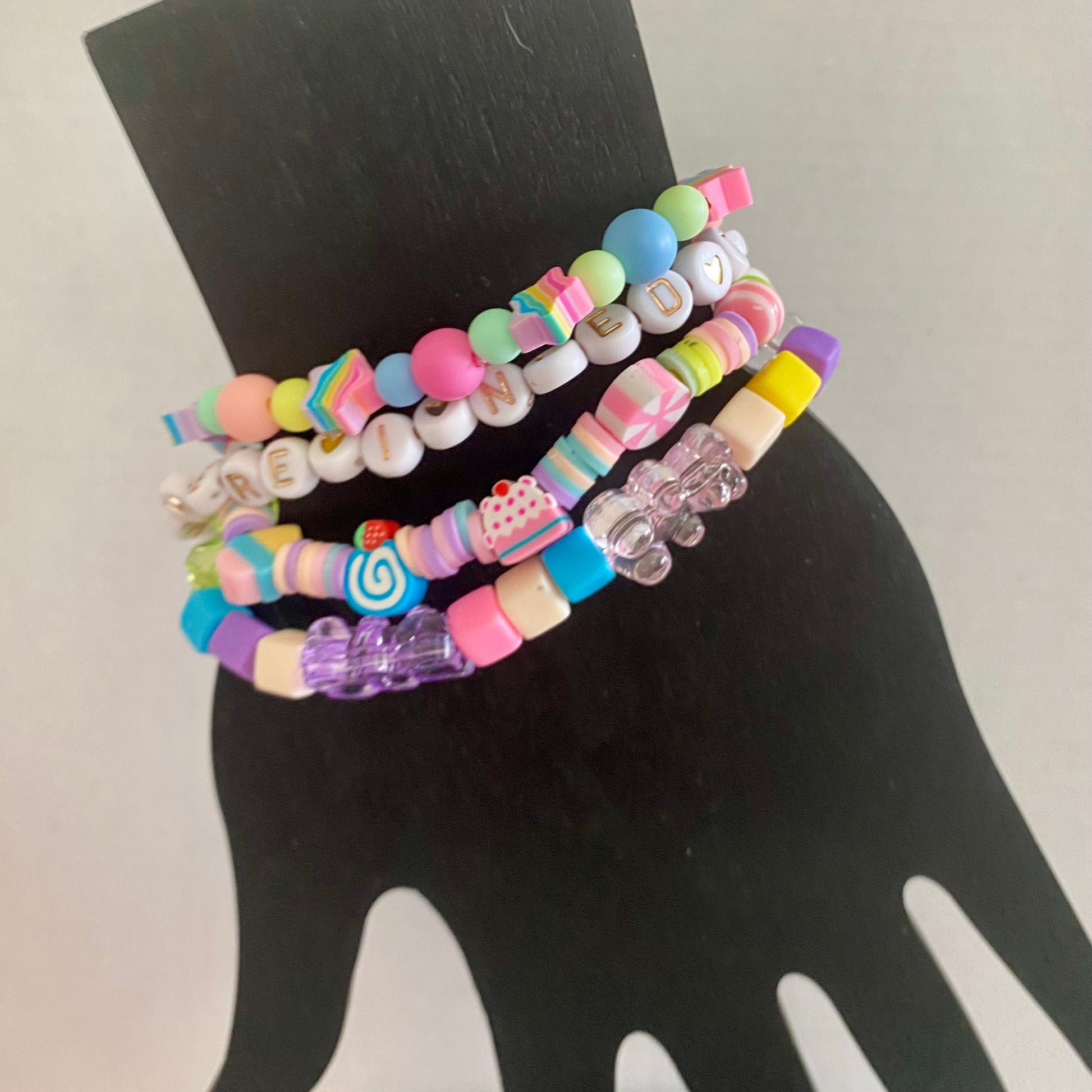 Sweet Reminders Bracelet Making Kit – Polka dots and Smiles
